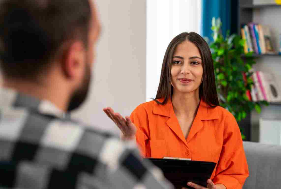 How to Become a Life Coach: Turning Your Passion for Helping Others into a Powerful Career